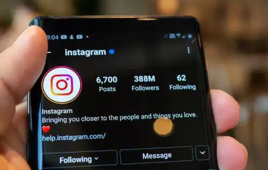 Descubre quién te dejó de seguir en Instagram con FollowMeter