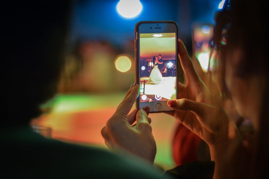 Encuentra compañía fácilmente con la app JALMO